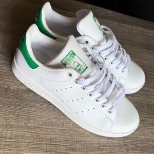Adidas Classic White and Green Shoes